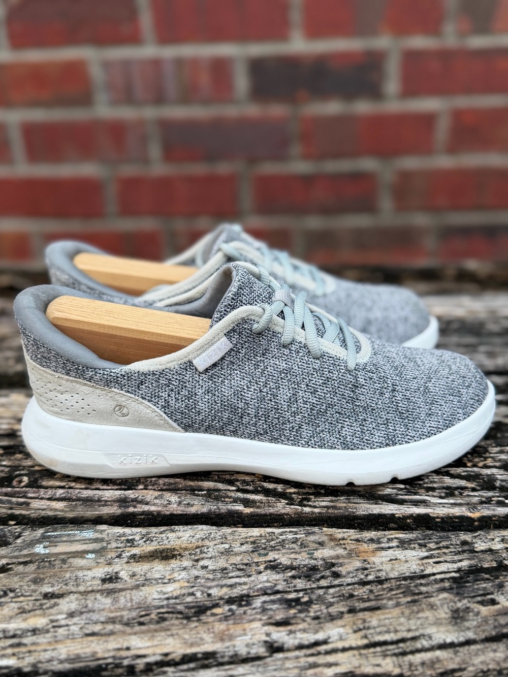 Kizik Madrid Eco Knit Heather Gray Sz M-6.5 W-8 Lace Up Hands Free Sneakers X4